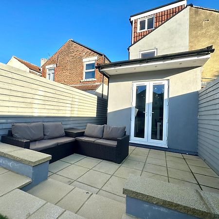 Open Mind Property - 6 Luxury Bedrooms With Free Parking Portsmouth Eksteriør bilde